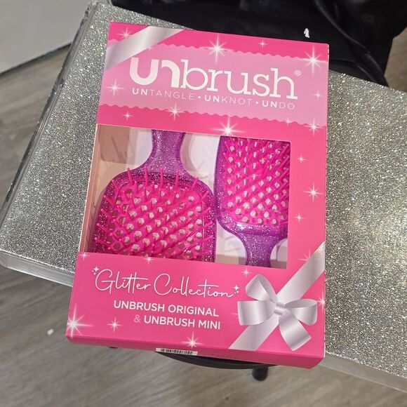 FHI Heat UnBrush Glitter Collection Holiday Gift Set - Picture 6 of 6